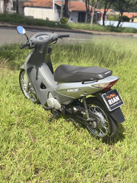 HONDA Biz 125 KS, Foto 4