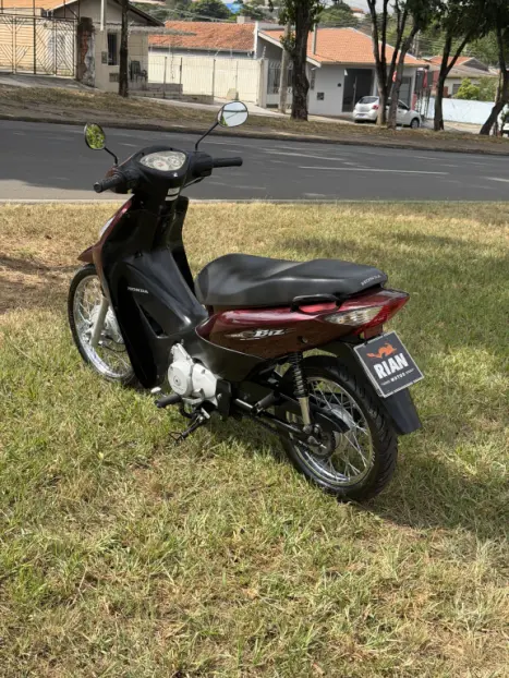 HONDA Biz 125 KS, Foto 4