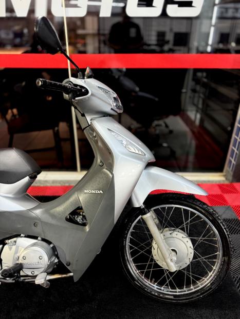 HONDA Biz 125 KS, Foto 3
