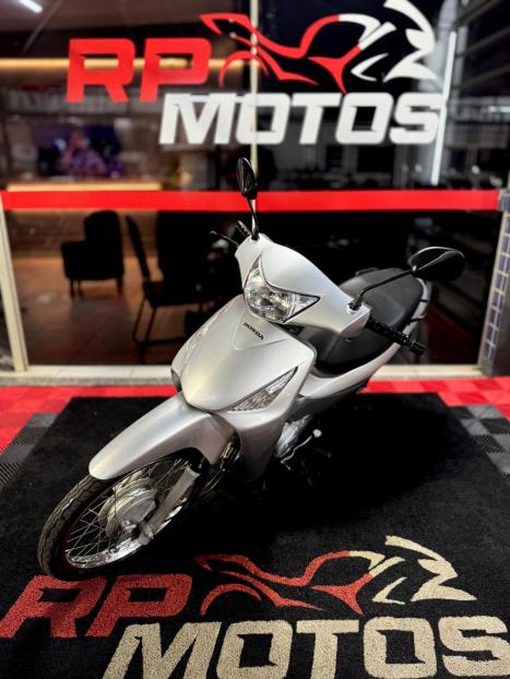 HONDA Biz 125 KS, Foto 8