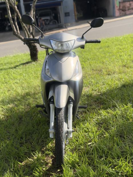 HONDA Biz 125 KS, Foto 7