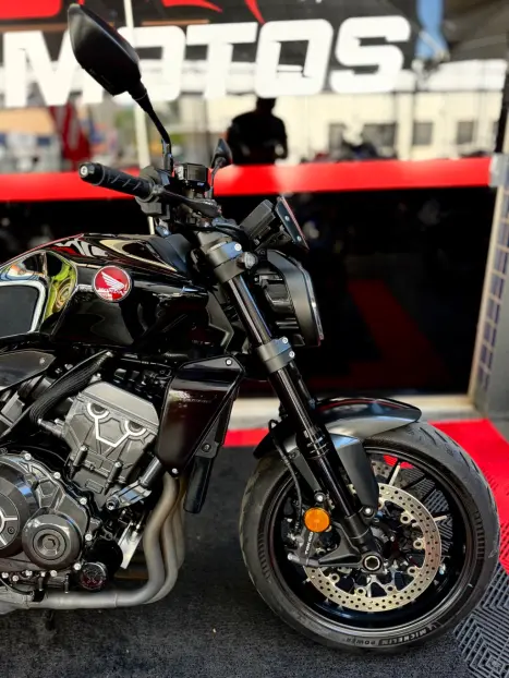 HONDA CB 1000 R , Foto 3