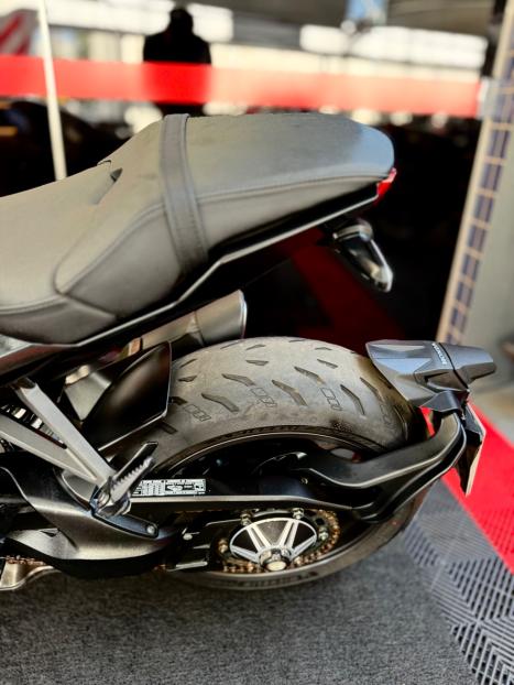 HONDA CB 1000 R , Foto 6
