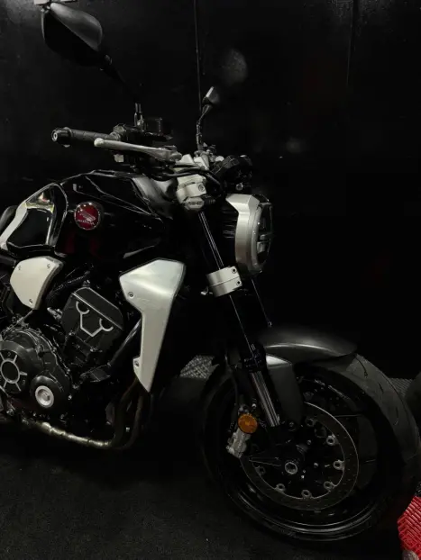 HONDA CB 1000 R ABS, Foto 2