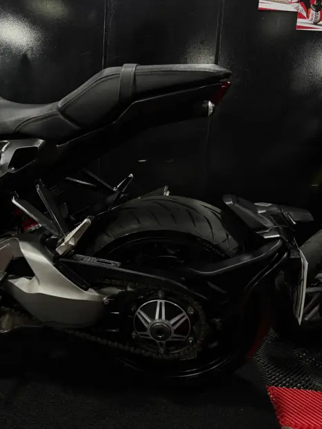 HONDA CB 1000 R ABS, Foto 6