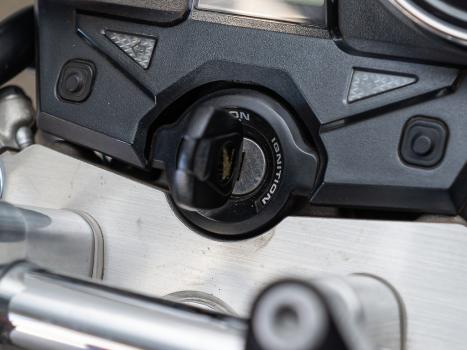 HONDA CB 1300 SUPER FOUR, Foto 12