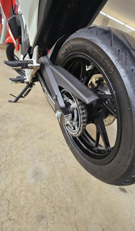 HONDA CB 250 F Twister FLEXONE, Foto 5
