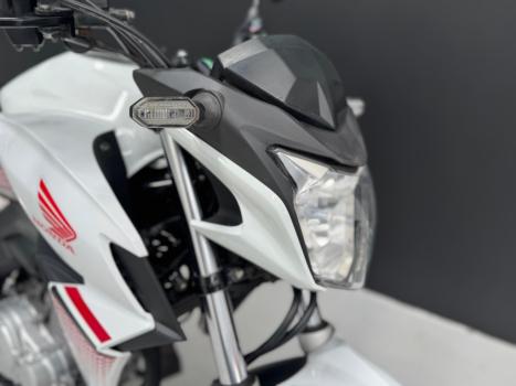 HONDA CB 250 F Twister , Foto 6
