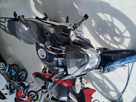 HONDA CB 250 F Twister FLEXONE, Foto 1