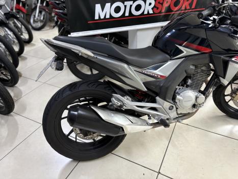 HONDA CB 250 F Twister FLEXONE, Foto 2