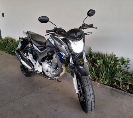 HONDA CB 250 F Twister FLEXONE, Foto 2