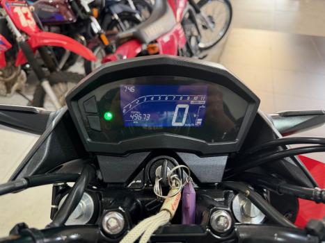 HONDA CB 250 F Twister FLEXONE, Foto 6