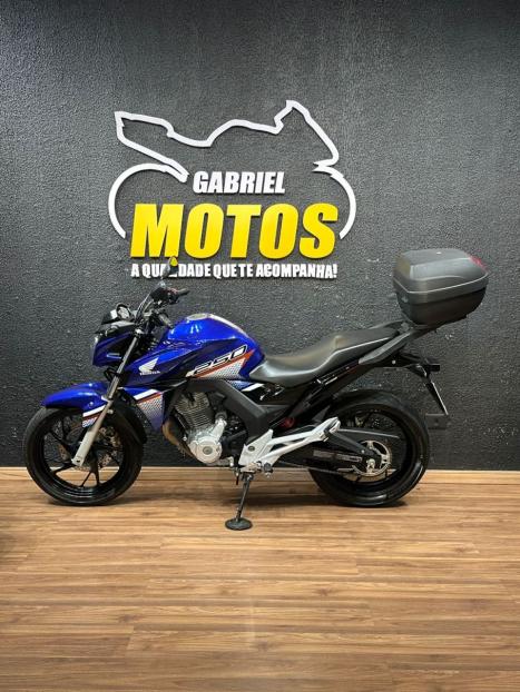 HONDA CB 250 F Twister FLEXONE, Foto 2