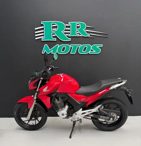 HONDA CB 250 F Twister , Foto 2