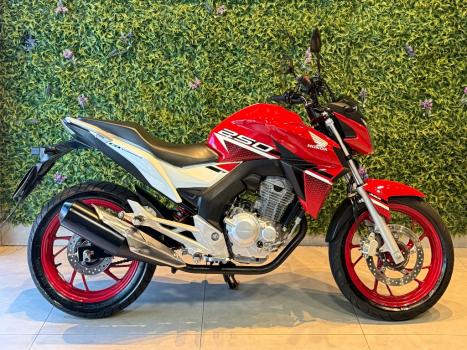 HONDA CB 250 F Twister FLEXONE, Foto 1