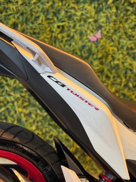 HONDA CB 250 F Twister FLEXONE, Foto 7