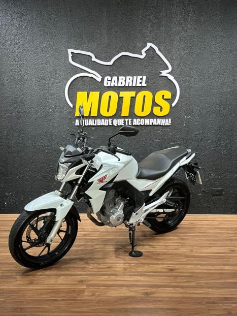 HONDA CB 250 F Twister FLEXONE, Foto 4