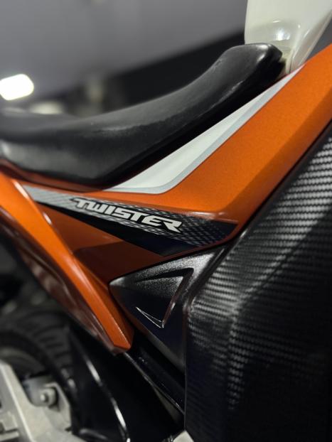 HONDA CB 250 F Twister FLEXONE, Foto 6