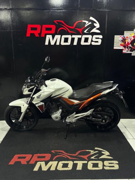 HONDA CB 250 F Twister FLEXONE, Foto 9