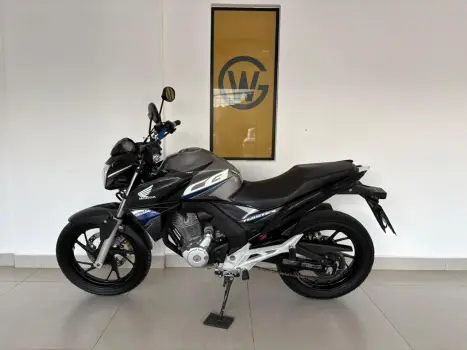 HONDA CB 250 F Twister FLEXONE, Foto 15