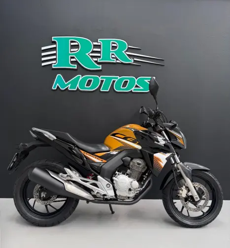 HONDA CB 250 F Twister FLEXONE, Foto 1