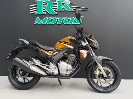 HONDA CB 250 F Twister FLEXONE, Foto 3