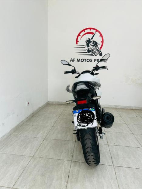 HONDA CB 250 F Twister , Foto 4