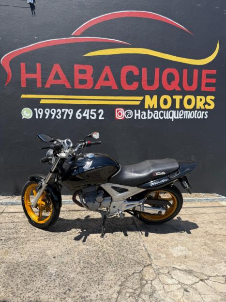 HONDA CB 250 F Twister , Foto 4