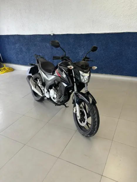 HONDA CB 250 F Twister FLEXONE, Foto 1