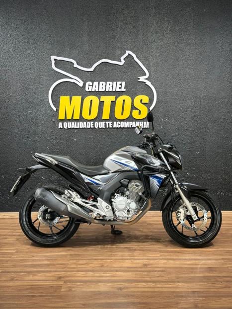 HONDA CB 250 F Twister FLEXONE, Foto 1