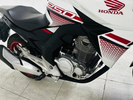 HONDA CB 250 F Twister FLEXONE, Foto 5