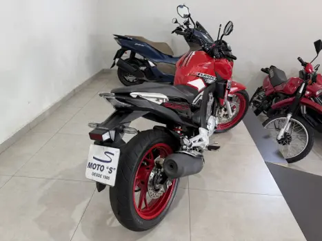 HONDA CB 250 F Twister FLEXONE, Foto 6