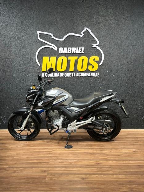 HONDA CB 250 F Twister FLEXONE, Foto 2