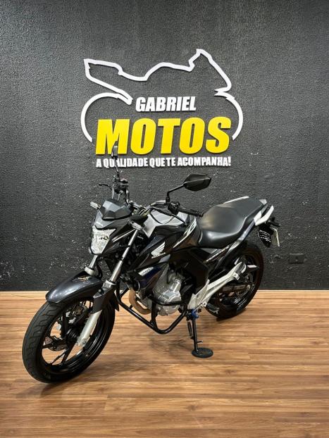 HONDA CB 250 F Twister FLEXONE, Foto 4