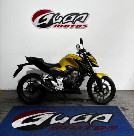 HONDA CB 250 F Twister , Foto 1