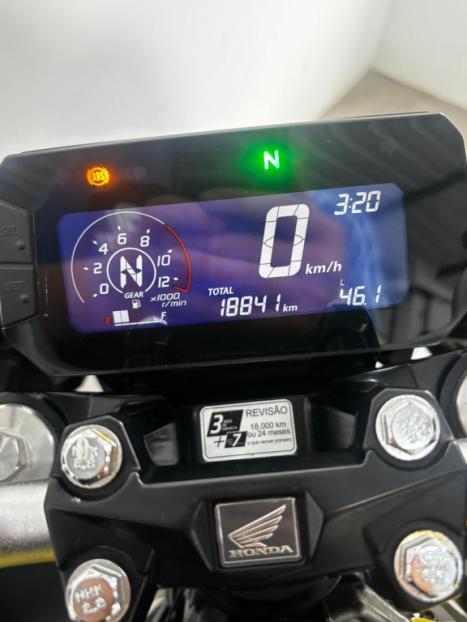 HONDA CB 250 F Twister , Foto 6