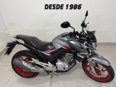 HONDA CB 250 F Twister FLEXONE, Foto 3