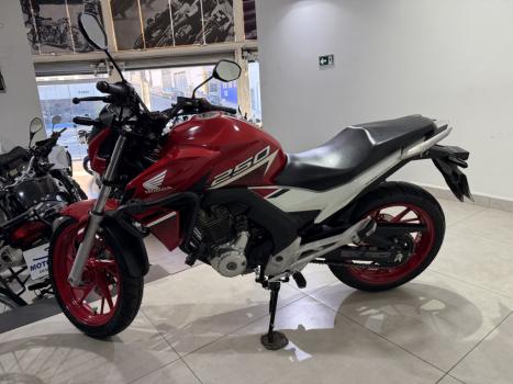 HONDA CB 250 F Twister FLEXONE, Foto 5