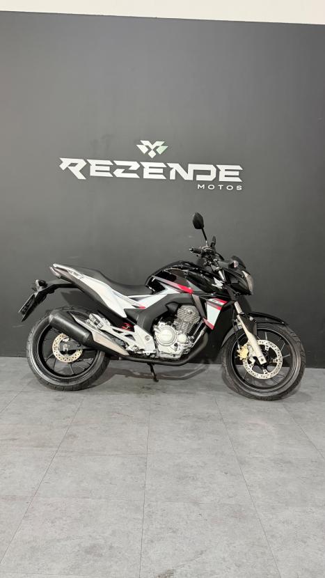 HONDA CB 250 F Twister FLEXONE, Foto 1