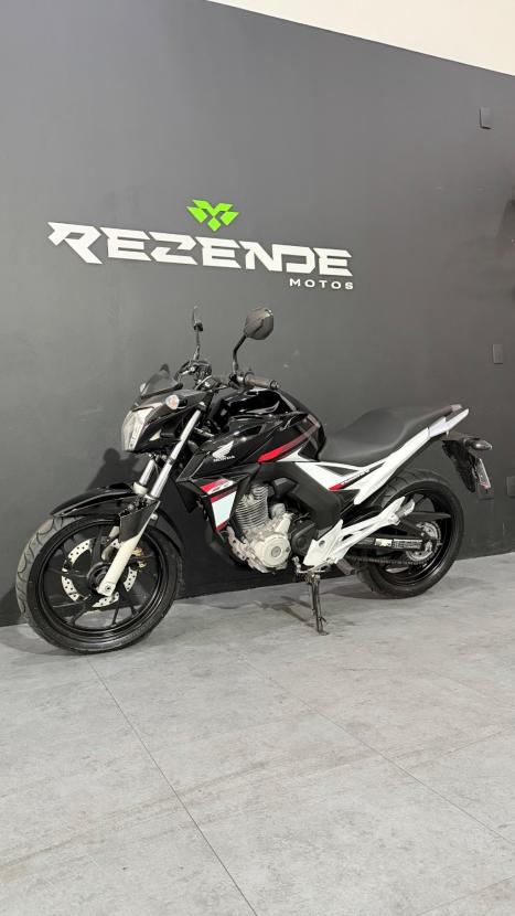 HONDA CB 250 F Twister FLEXONE, Foto 2