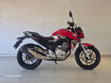 HONDA CB 250 F Twister FLEXONE, Foto 1
