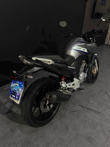 HONDA CB 250 F Twister FLEXONE, Foto 10
