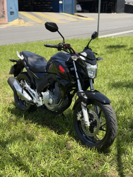 HONDA CB 250 F Twister FLEXONE, Foto 1
