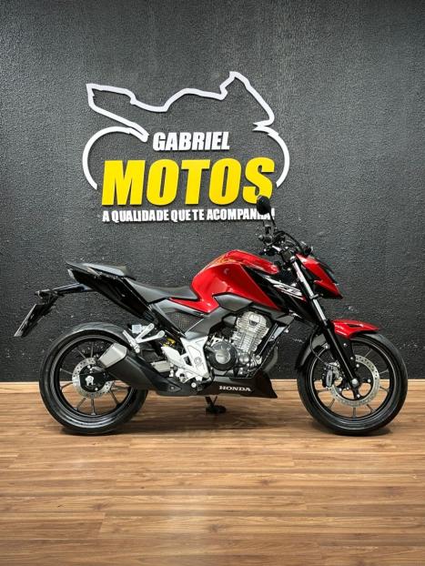 HONDA CB 300 F Twister FLEX ABS, Foto 1 HONDA CB 300 F Twister FLEX ABS, Foto 1