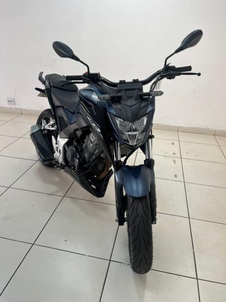 HONDA CB 300 F Twister FLEX ABS, Foto 2 HONDA CB 300 F Twister FLEX ABS, Foto 2