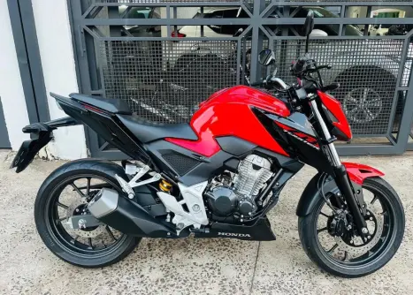 HONDA CB 300 F Twister FLEX ABS, Foto 3 HONDA CB 300 F Twister FLEX ABS, Foto 3