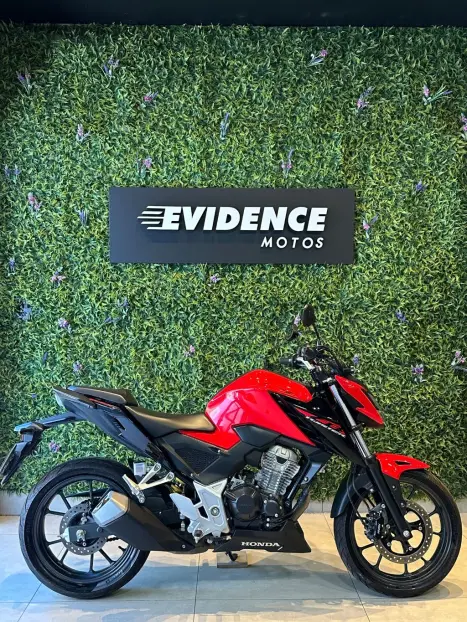 HONDA CB 300 F Twister FLEX ABS, Foto 2