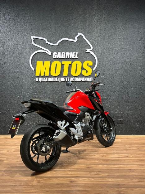 HONDA CB 300 F Twister FLEX CBS, Foto 5 HONDA CB 300 F Twister FLEX CBS, Foto 5