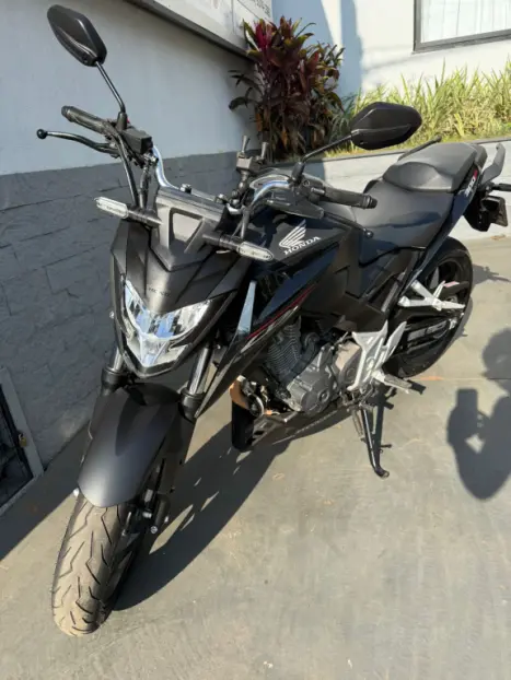 HONDA CB 300 F Twister FLEX CBS, Foto 10