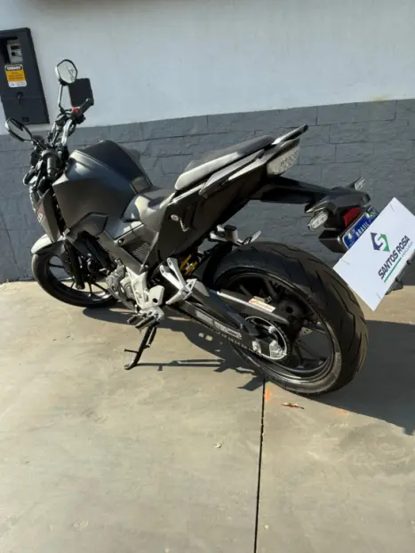 HONDA CB 300 F Twister FLEX CBS, Foto 11